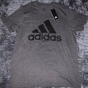 Adidas T-shirt